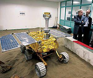 Chinese Lunar Rover Malfunctions 